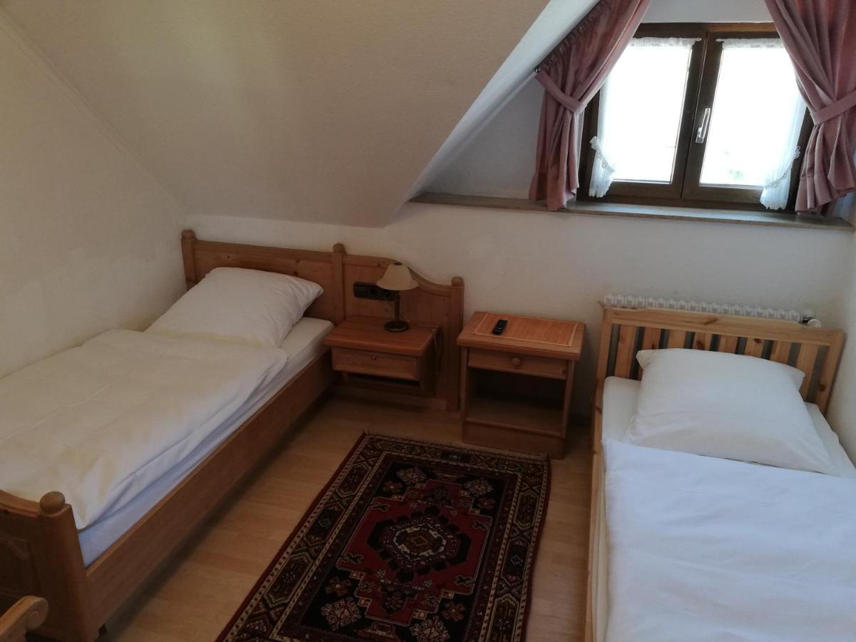 Gaestehaus Roessle Roetenbach  Luaran gambar