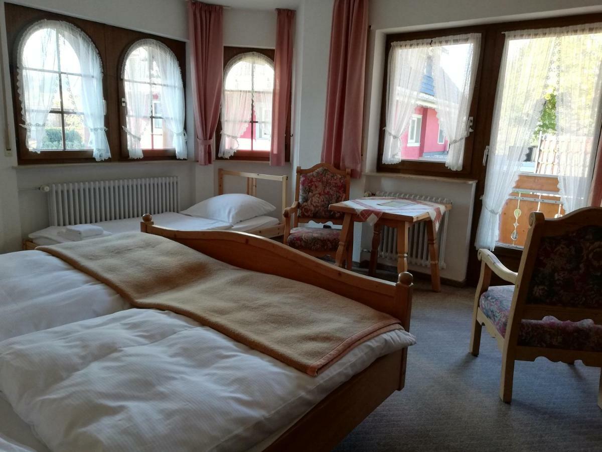 Gaestehaus Roessle Roetenbach  Luaran gambar