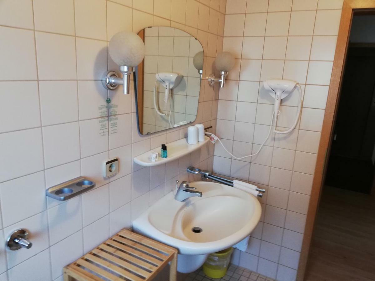 Gaestehaus Roessle Roetenbach  Luaran gambar
